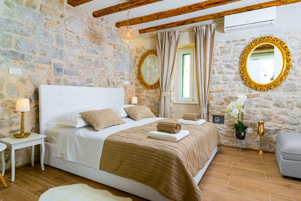 Lux Aurelius In Split Centre Old Town Hotel Ngoại thất bức ảnh